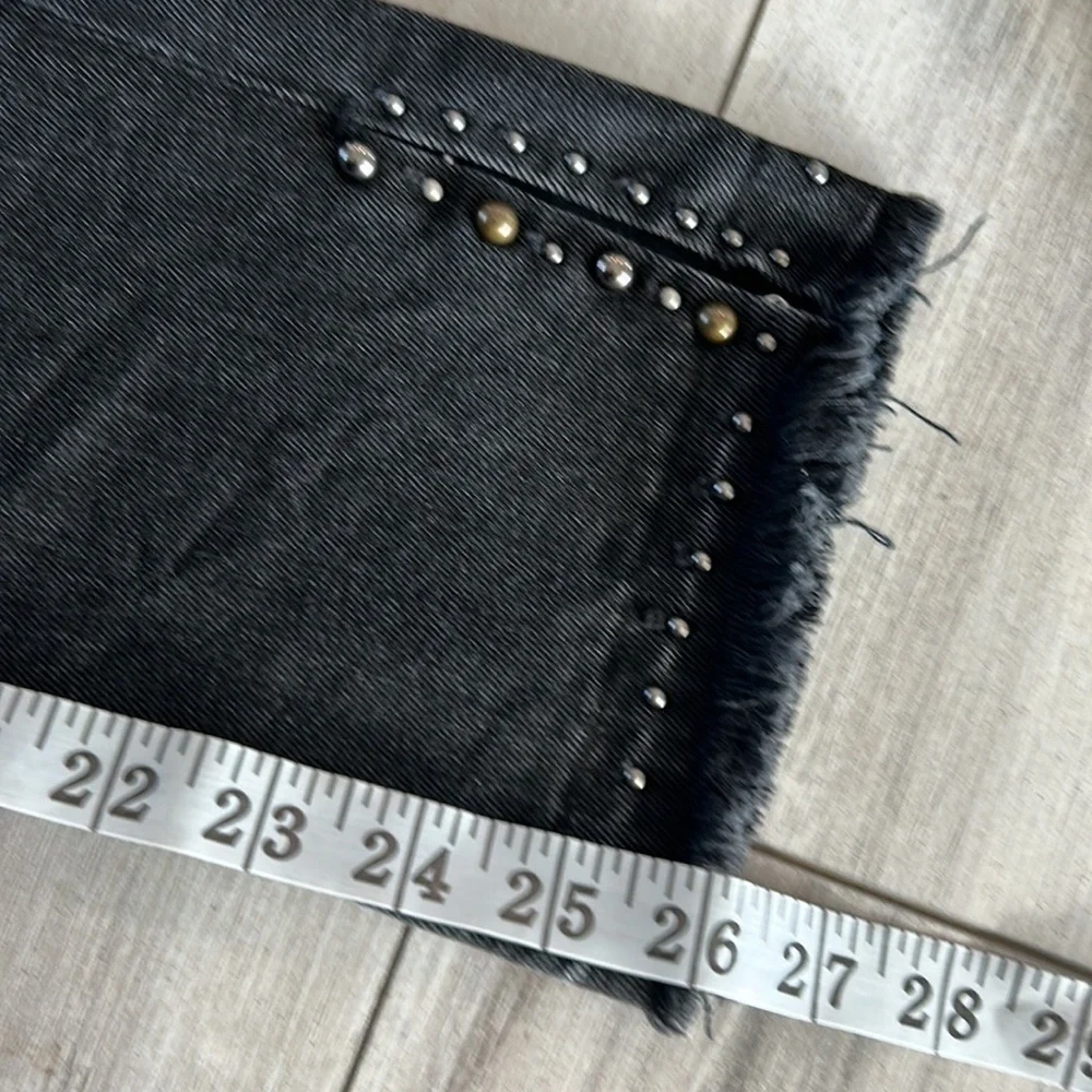 Driftwood Amelia jeans in black size 26 studded